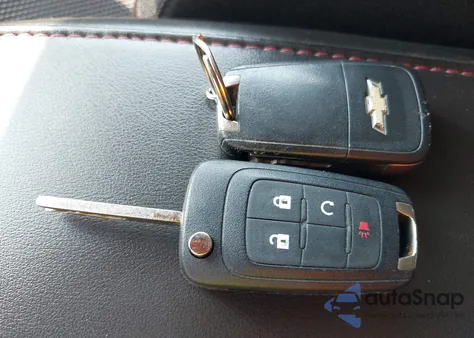 2015 Chevrolet Equinox 1Lt из США, поврежденный, VIN 1GNALBEK2FZ113185